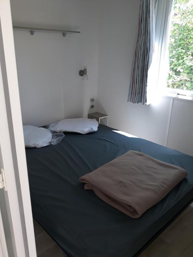 Mobilhome 6 Pers Avec Clim Saint-Georges-de-Didonne Exterior photo
